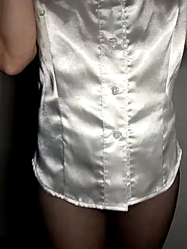 NEW CRYSTAL online show from February 5, 2026, 7:35 am