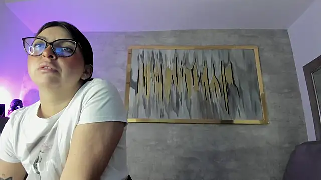 Vioolletta online show from November 28, 2025, 7:27 pm