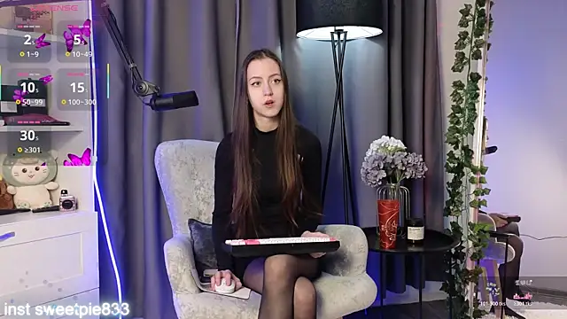 Snapshot of Anal_Girl_ chatting on March 4, 2026, 4:46 pm Anal Girl online show from March 4, 2026, 4:46 pm