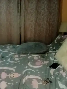 Luciouslips00 online show from September 12, 2025, 5:02 pm