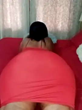 Luciouslips00 online show from October 16, 2025, 11:55 am