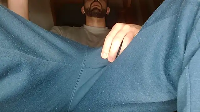 Snapshot of nass21cmm chatting on February 19, 2026, 4:41 am nass21cmm online show from February 19, 2026, 4:41 am