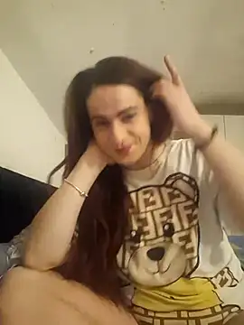 Snapshot of perla97 chatting on December 4, 2024, 5:22 pm perla97 online show from December 4, 2024, 5:22 pm