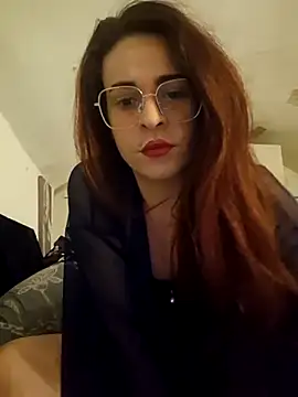 Snapshot of perla97 chatting on December 5, 2024, 5:06 pm perla97 online show from December 5, 2024, 5:06 pm