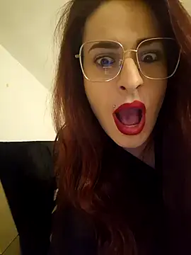 Snapshot of perla97 chatting on February 6, 2025, 8:34 pm perla97 online show from February 6, 2025, 8:34 pm