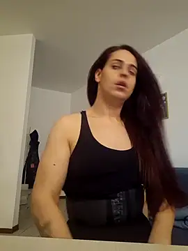 Snapshot of perla97 chatting on October 21, 2025, 2:18 pm perla97 online show from October 21, 2025, 2:18 pm