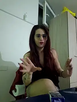 Snapshot of perla97 chatting on January 6, 2026, 6:55 pm perla97 online show from January 6, 2026, 6:55 pm