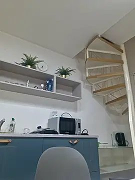 Snapshot of perla97 chatting on February 20, 2026, 2:28 pm perla97 online show from February 20, 2026, 2:28 pm