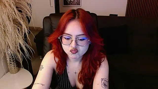 crimson tati  online show from February 6, 2025, 4:21 am