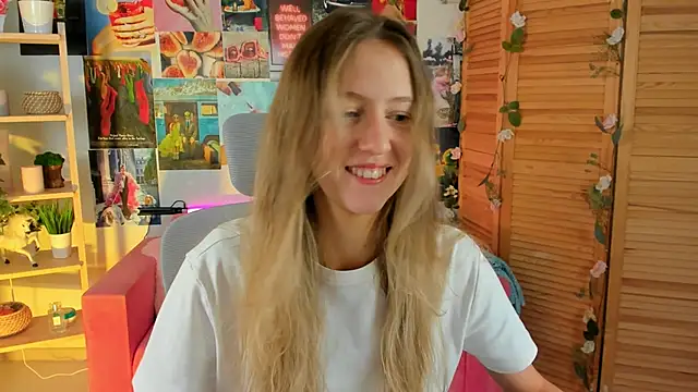 Sharon Evansi online show from December 7, 2024, 8:44 am