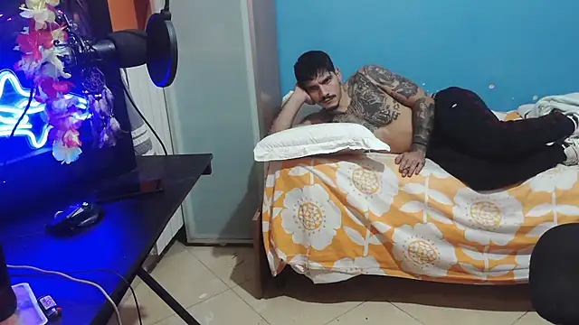 Badboyi1997 online show from October 5, 2025, 12:53 am