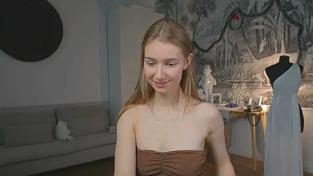 solar bella online show from December 24, 2024, 1:28 pm