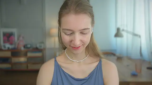 solar bella online show from February 25, 2025, 11:08 am