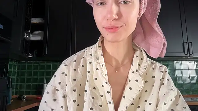 solar bella online show from February 12, 2026, 4:29 am