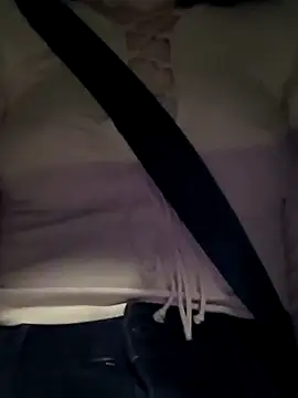 Snapshot of beaverwoman chatting on January 22, 2025, 6:52 pm beaverwoman online show from January 22, 2025, 6:52 pm