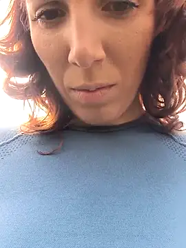 Snapshot of beaverwoman chatting on February 26, 2025, 10:47 am beaverwoman online show from February 26, 2025, 10:47 am