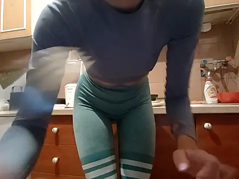 Snapshot of beaverwoman chatting on September 26, 2025, 3:38 pm beaverwoman online show from September 26, 2025, 3:38 pm