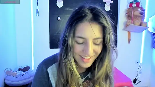 Snapshot of queen-natty chatting on January 3, 2025, 6:55 am queen-natty online show from January 3, 2025, 6:55 am