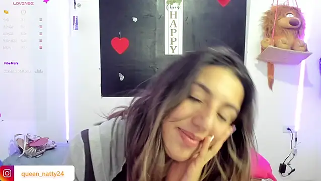 Snapshot of queen-natty chatting on January 10, 2025, 10:39 am queen-natty online show from January 10, 2025, 10:39 am