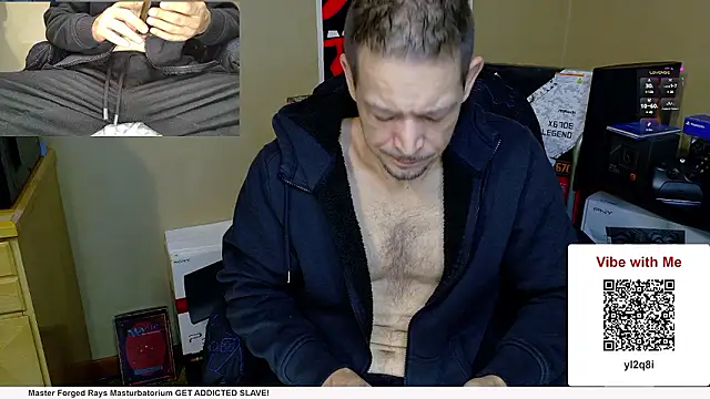 Snapshot of MasterForgedRayy chatting on December 2, 2024, 3:47 pm MasterForgedRayy online show from December 2, 2024, 3:47 pm