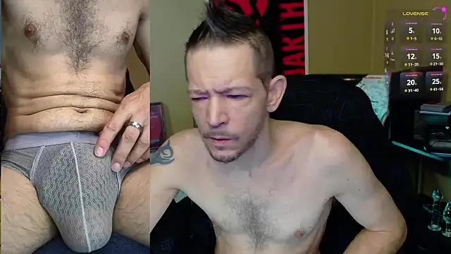 Snapshot of MasterForgedRayy chatting on January 16, 2025, 11:04 am MasterForgedRayy online show from January 16, 2025, 11:04 am