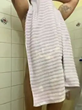 kelin17 online show from February 4, 2026, 10:43 am