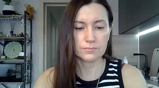 jainesummer online show from February 5, 2025, 7:18 am