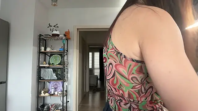 jainesummer online show from October 14, 2025, 8:48 am