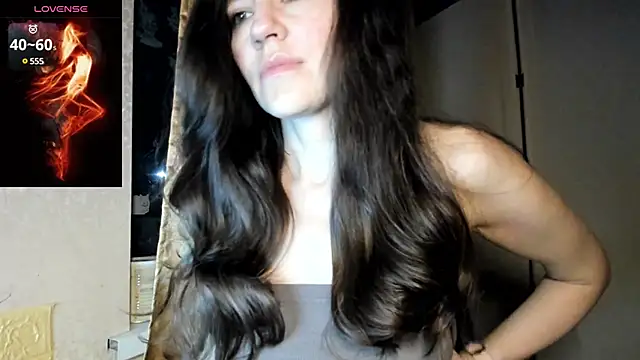 Snapshot of Found_Me chatting on December 10, 2024, 2:05 am Found Me online show from December 10, 2024, 2:05 am