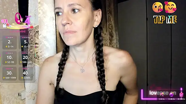 Snapshot of Found_Me chatting on September 14, 2025, 9:25 pm Found Me online show from September 14, 2025, 9:25 pm