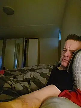 Hectorthyssen1 online show from January 18, 2026, 9:13 am