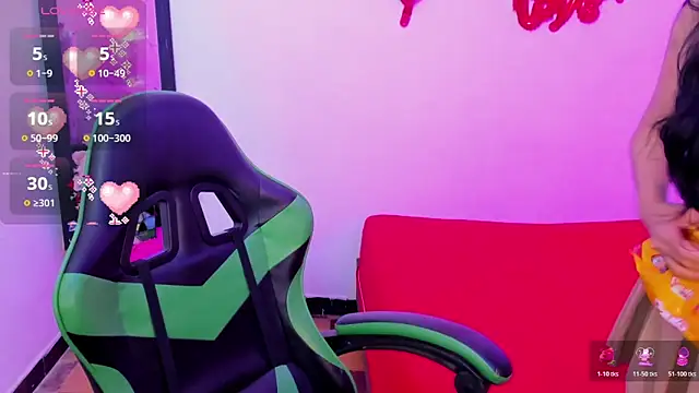 Snapshot of elissa_iris chatting on February 26, 2026, 2:43 am elissa iris online show from February 26, 2026, 2:43 am