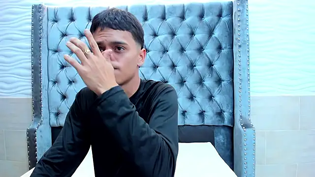 Snapshot of Billy_zander chatting on January 22, 2025, 7:45 pm Billy zander online show from January 22, 2025, 7:45 pm