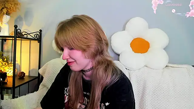 EvaStevs online show from February 16, 2025, 11:26 pm