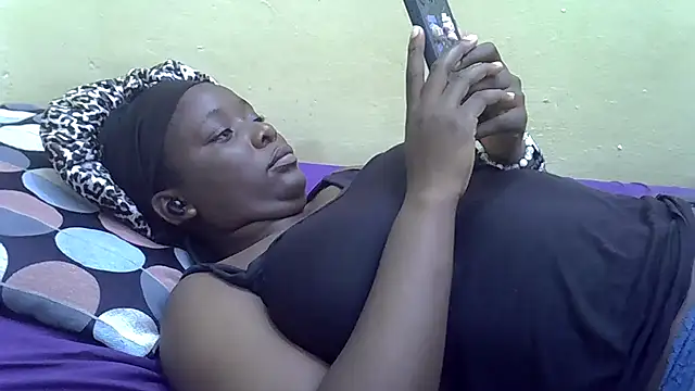 Harrisamor online show from October 23, 2025, 9:41 am