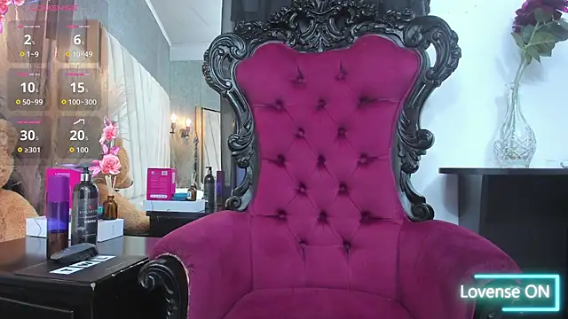 Snapshot of Madison-Diaz chatting on February 9, 2026, 1:15 pm Madison-Diaz online show from February 9, 2026, 1:15 pm