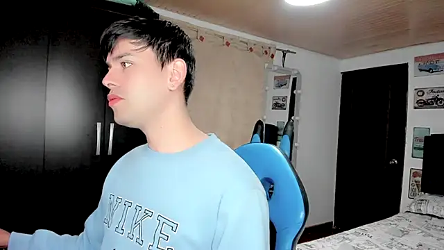 Snapshot of joe_jhon chatting on December 6, 2024, 12:16 pm joe jhon online show from December 6, 2024, 12:16 pm