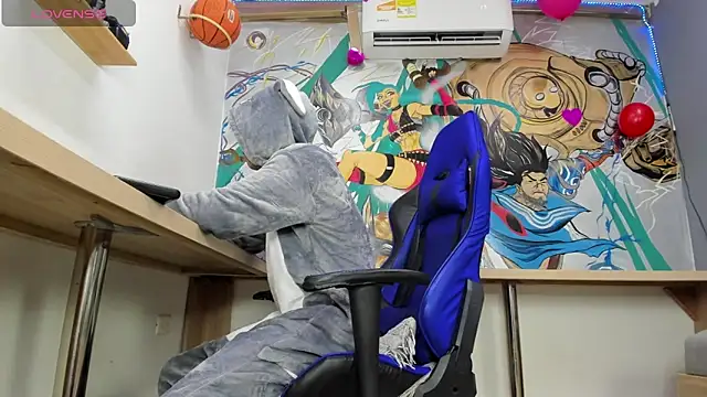 Snapshot of Jeffry_wolvess chatting on February 15, 2025, 3:50 pm Jeffry wolvess online show from February 15, 2025, 3:50 pm