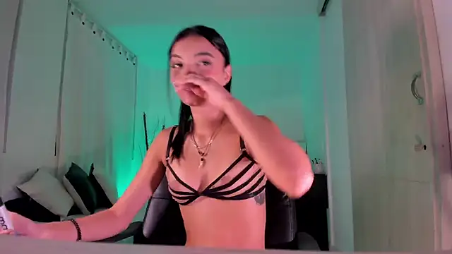 AnabelWolf online show from January 10, 2025, 1:10 am