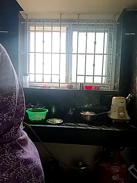 Tamil Shalini Lustyy online show from February 16, 2026, 4:08 am