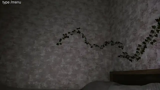 Snapshot of cutiemia0 chatting on February 20, 2026, 6:37 am cutiemia0 online show from February 20, 2026, 6:37 am