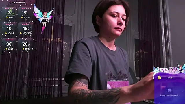 Ishtar Divine online show from February 25, 2026, 4:44 am