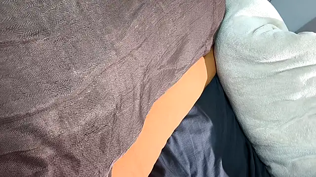 Weiwei5200 online show from February 21, 2026, 11:28 pm