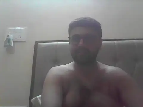 Snapshot of SexyyMotaLund57 chatting on February 13, 2026, 2:24 pm SexyyMotaLund57 online show from February 13, 2026, 2:24 pm
