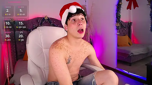 Snapshot of JustinMiller__ chatting on December 20, 2024, 5:36 am JustinMiller online show from December 20, 2024, 5:36 am