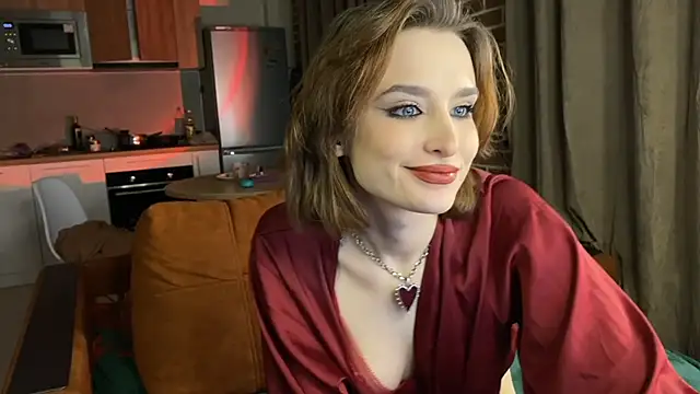 Snapshot of Cristmass_princess chatting on February 3, 2025, 2:25 am Cristmass princess online show from February 3, 2025, 2:25 am