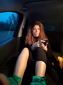 Snapshot of sansan2411 chatting on February 1, 2026, 5:00 pm sansan2411 online show from February 1, 2026, 5:00 pm