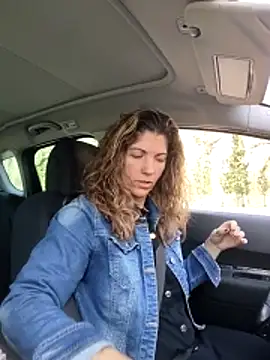 Snapshot of sansan2411 chatting on February 27, 2026, 12:27 pm sansan2411 online show from February 27, 2026, 12:27 pm