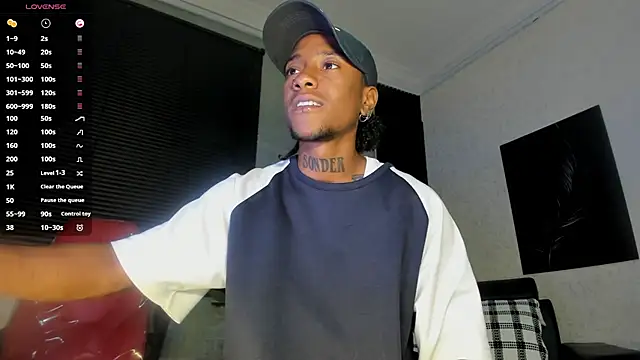 Snapshot of JhonyMiller_ chatting on February 15, 2026, 10:28 pm JhonyMiller online show from February 15, 2026, 10:28 pm