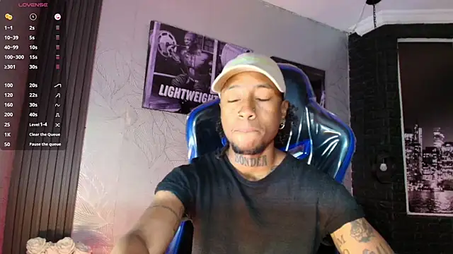 Snapshot of JhonyMiller_ chatting on February 27, 2026, 10:10 pm JhonyMiller online show from February 27, 2026, 10:10 pm